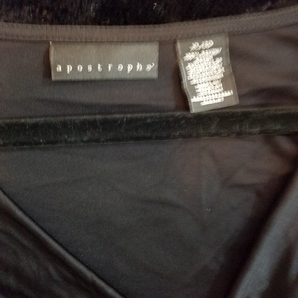 Apostrophe Black Top - Picture 4 of 4